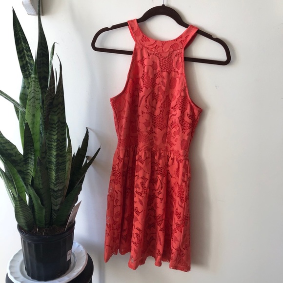 Lulu’s Coral Halter Neck Lace Dress - Picture 1 of 4